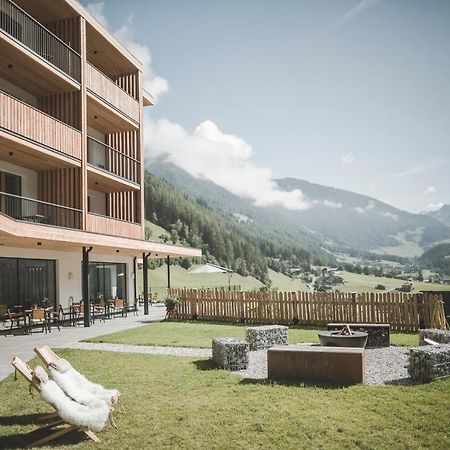 Stoana Aparthotel Ahrntal Exterior foto